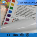 Autoadesivo Viny Impresso com tintas UV duráveis ​​à prova de desbotamento, adequado para uso interno ou externo